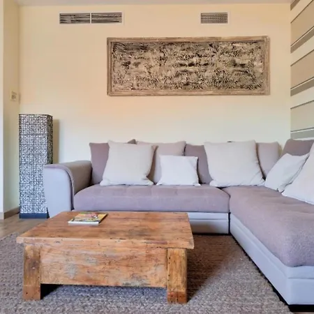 Holidays2malaga Heroe De Sostoa Con Piscina Junto Estacion Ave Y Playa Apartment *