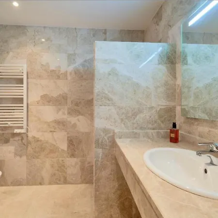 Holidays2malaga Heroe De Sostoa Con Piscina Junto Estacion Ave Y Playa Malaga