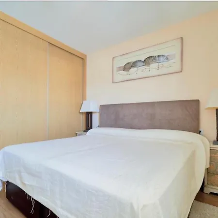 Apartment Holidays2malaga Heroe De Sostoa Con Piscina Junto Estacion Ave Y Playa